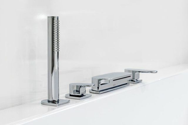 Смеситель на борт ванны Ravak Chrome CR 025.00 X070073 Хром — изображение 2